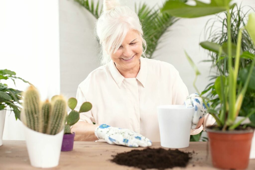 10 Fun Indoor Activities for Seniors - Christian Village Communities