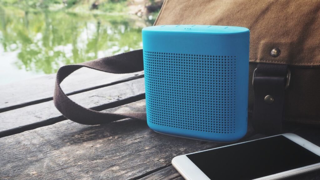 bluetooth speaker and phone