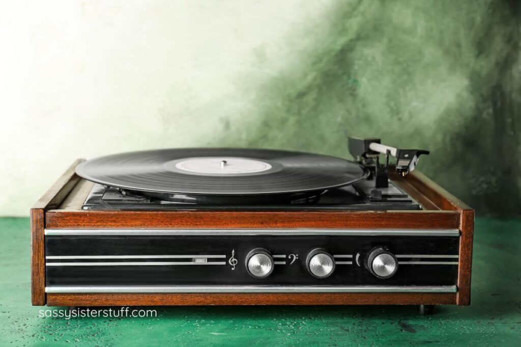 old fashioned turn table for vinyl records.